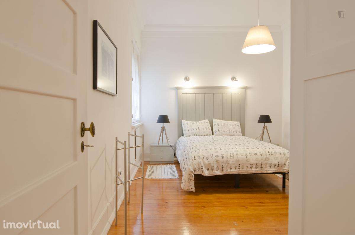 Quarto - localizado em Saldanha Lisbon - Grande imagem: 4/23