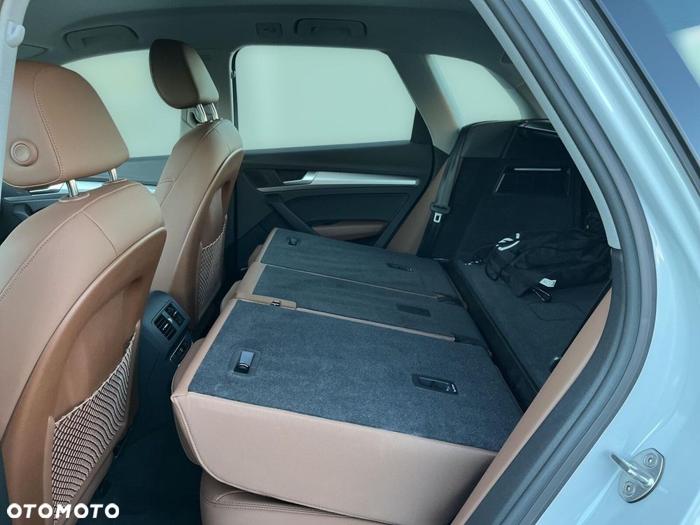Audi Q5 50 TFSI e Quattro S Line S tronic - 24