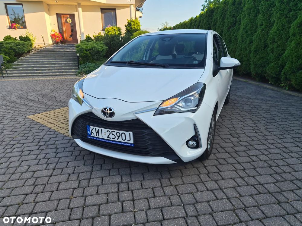 Toyota Yaris 1.5 Premium - 2
