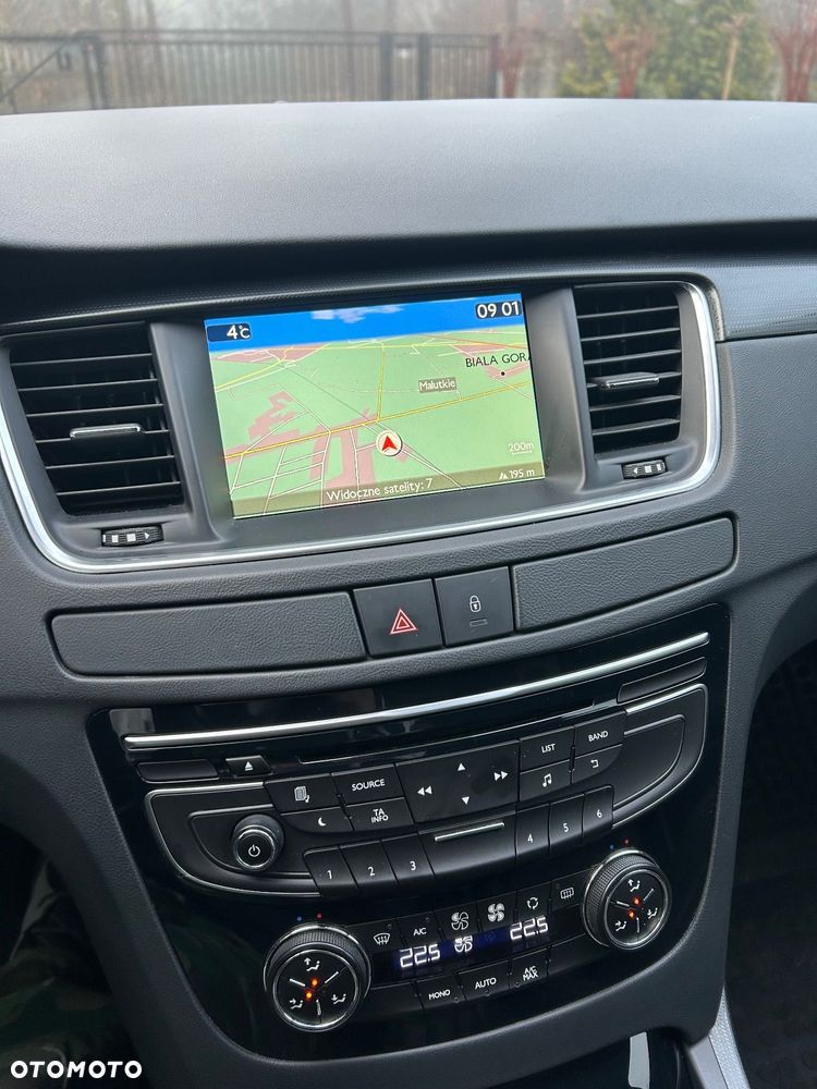 Peugeot 508 2.0 HDi Allure - 18