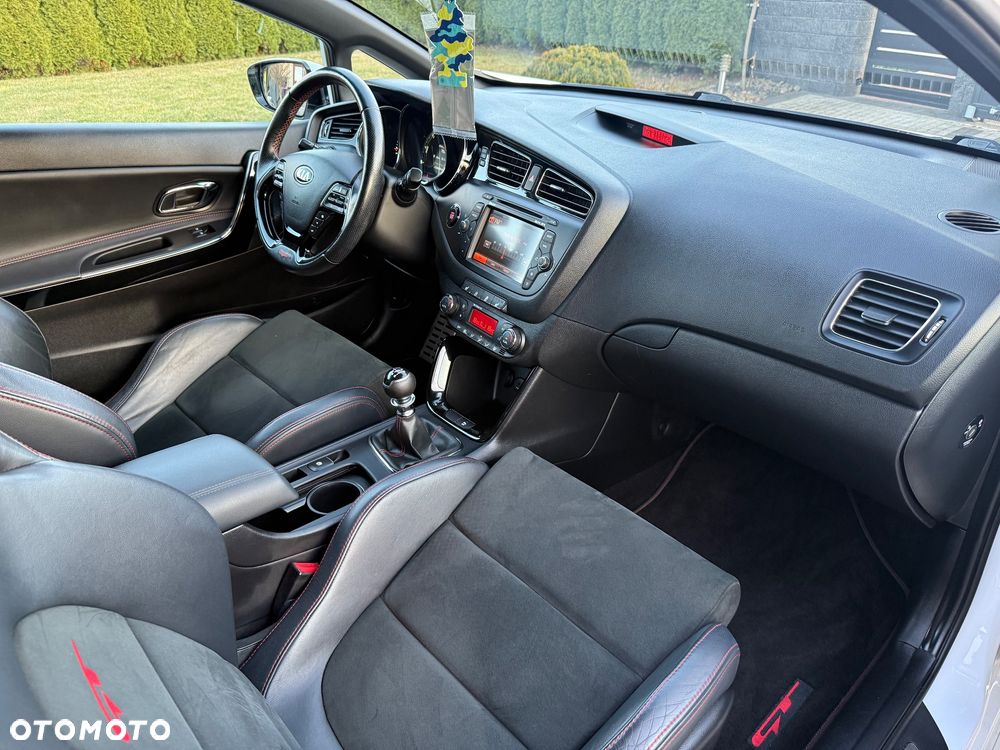 Kia ProCeed 1.6 T-GDI GT-Track - 34