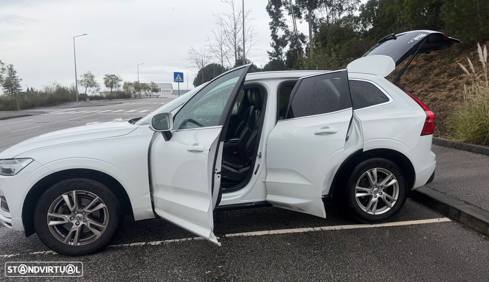 Volvo XC 60 2.0 D4 Momentum Geartronic - 8