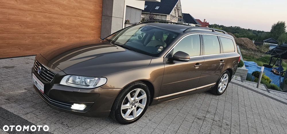 Volvo V70 D4 Summum - 1