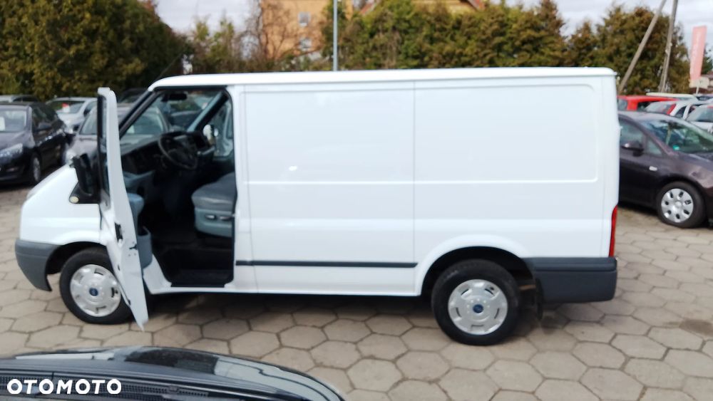 Ford Transit - 6