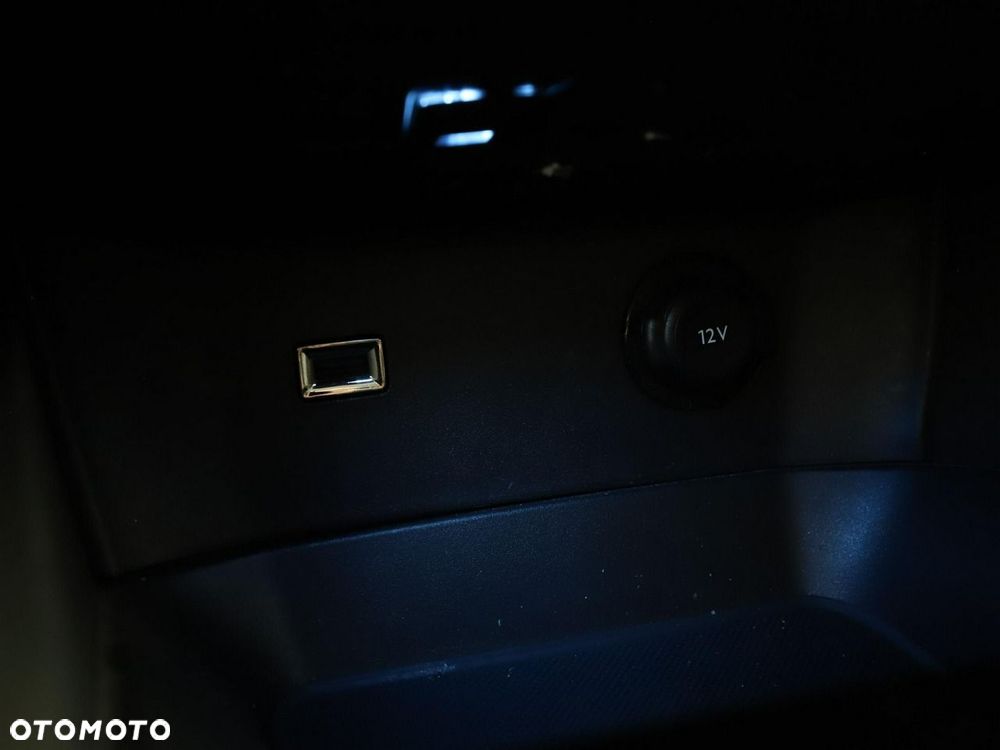 Peugeot 3008 1.2 PureTech Road Trip S&S - 30