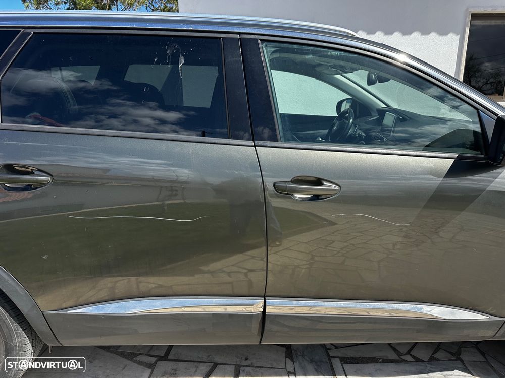 Peugeot 5008 BlueHDI 130 EAT8 Active - 3