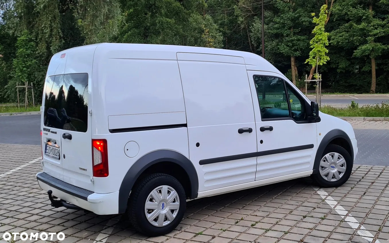 Ford TRANSIT TOURNEO CONNECT MAXI - 9
