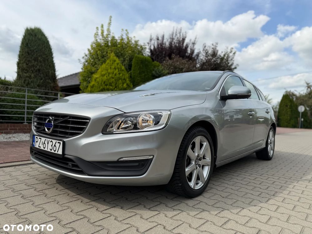 Volvo V60 - 17