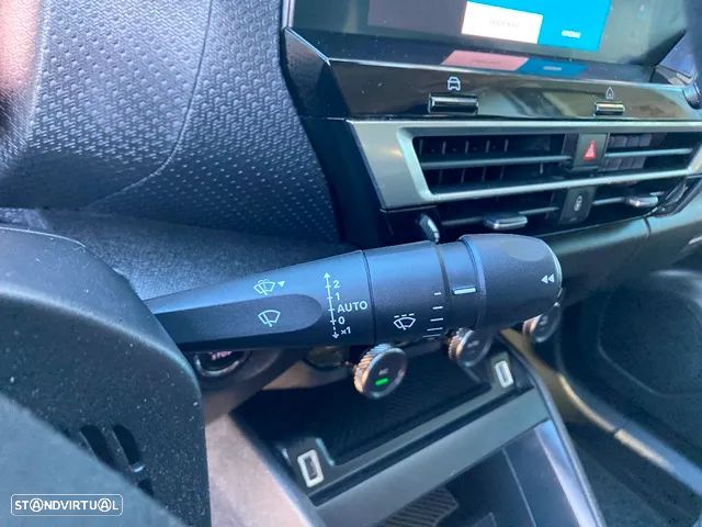 Citroën C4 PureTech 130 Stop&Start EAT8 SHINE - 23