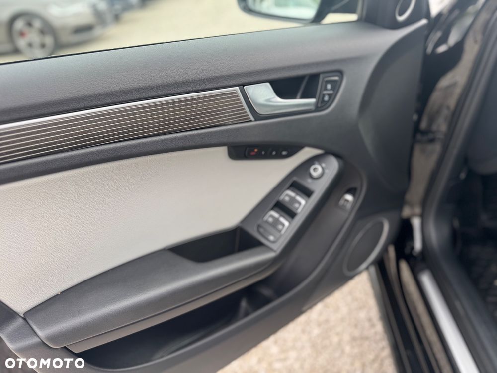 Audi A4 Limousine 3.0 TDI DPF quattro S tronic S line Sportpaket - 17