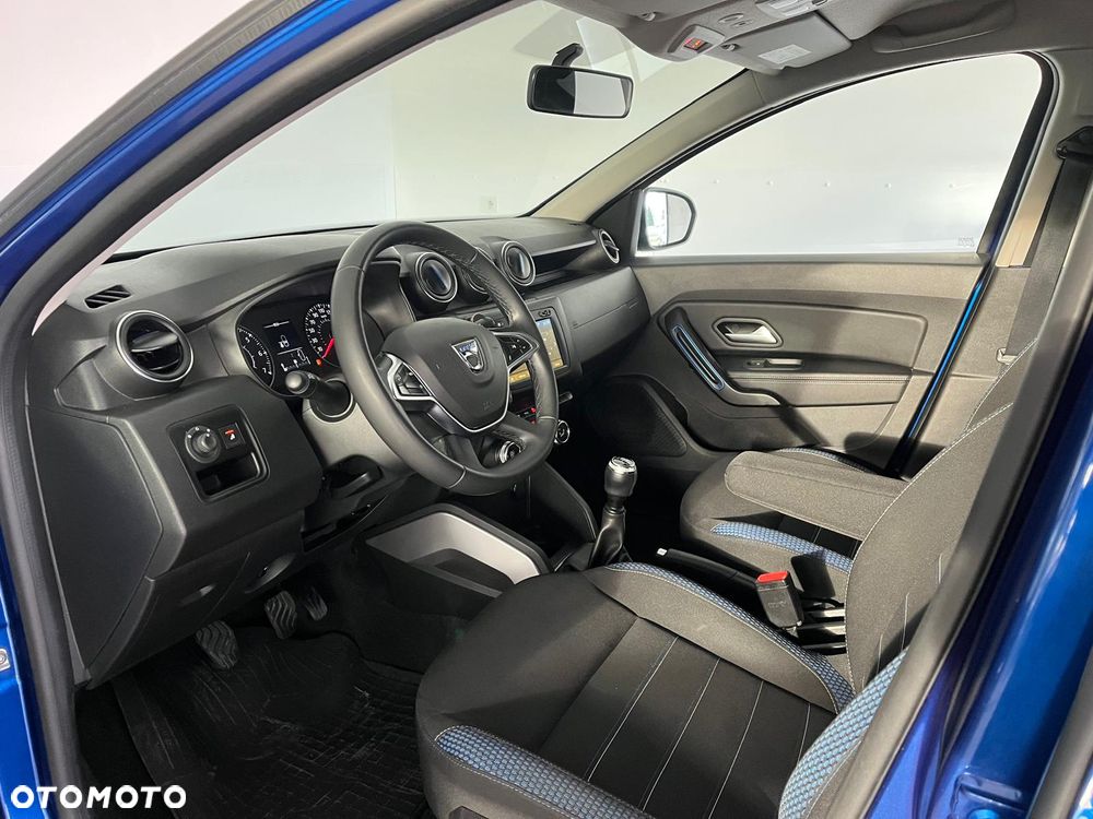 Dacia Duster 1.0 TCe SL Celebration - 11