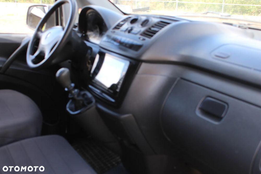 Mercedes-Benz Vito - 19