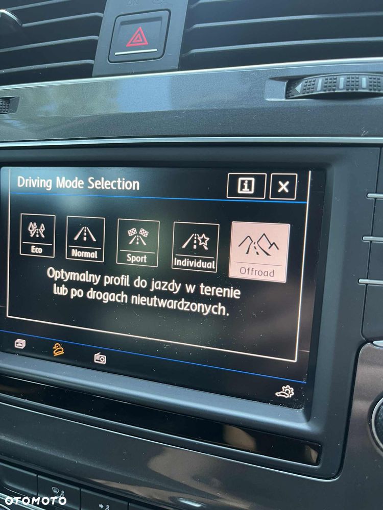 Volkswagen Golf Alltrack 2.0 TDI BMT 4Mot DSG - 11