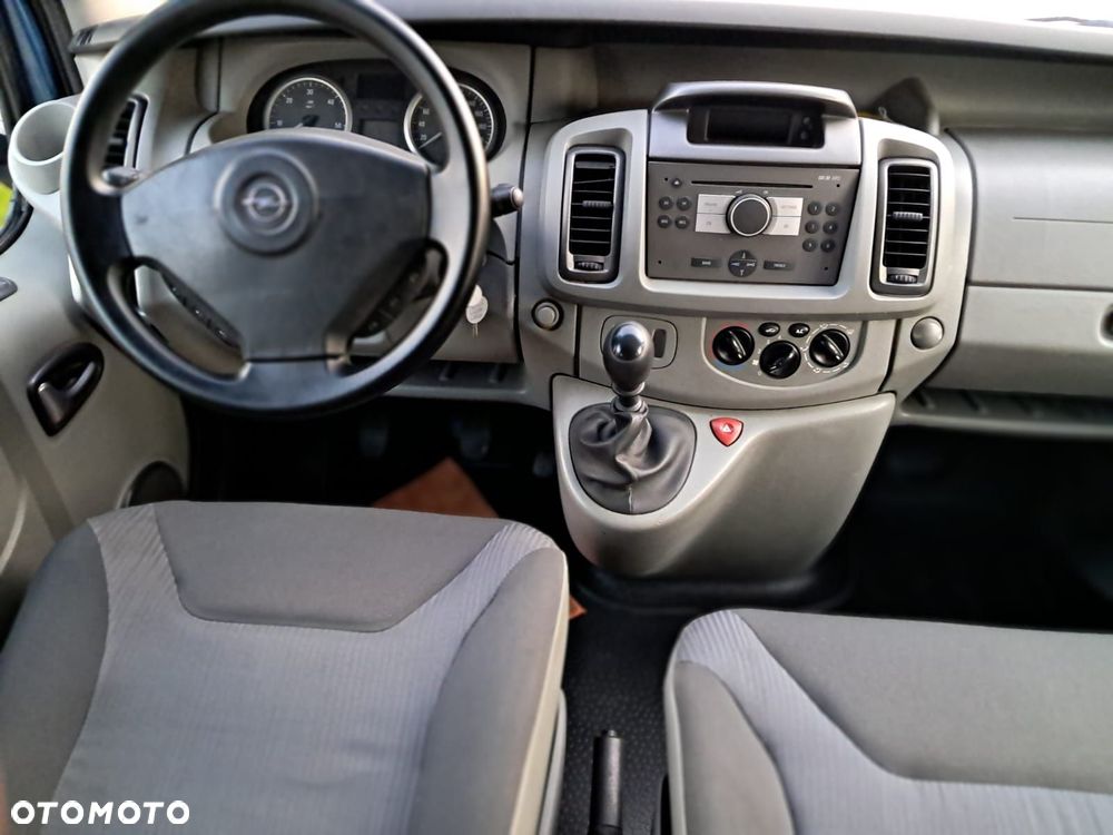 Opel Vivaro L1H1 2.7t - 9