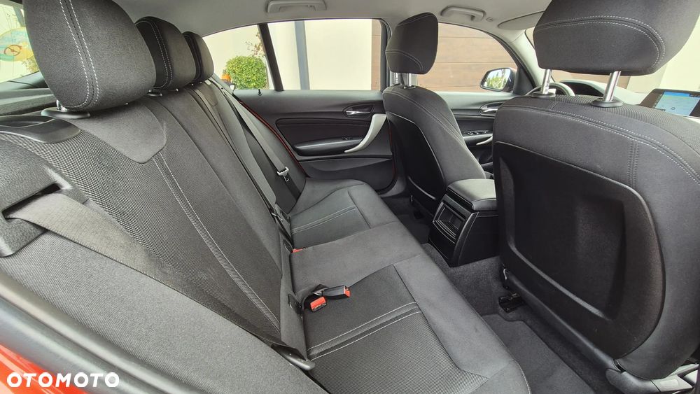 BMW Seria 1 118d Sport Line Shadow - 28