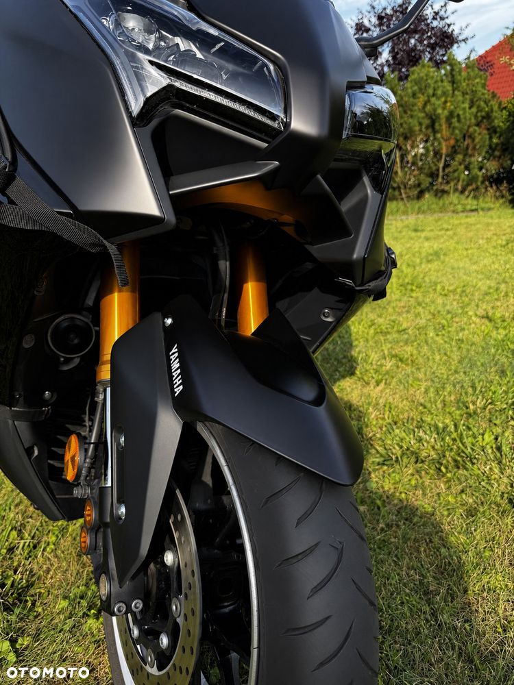 Yamaha Tmax - 8