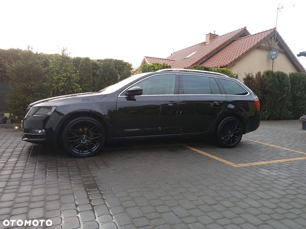 Skoda Octavia - 23
