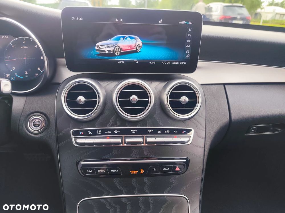 Mercedes-Benz Klasa C 300 d 9G-TRONIC AMG Line - 29