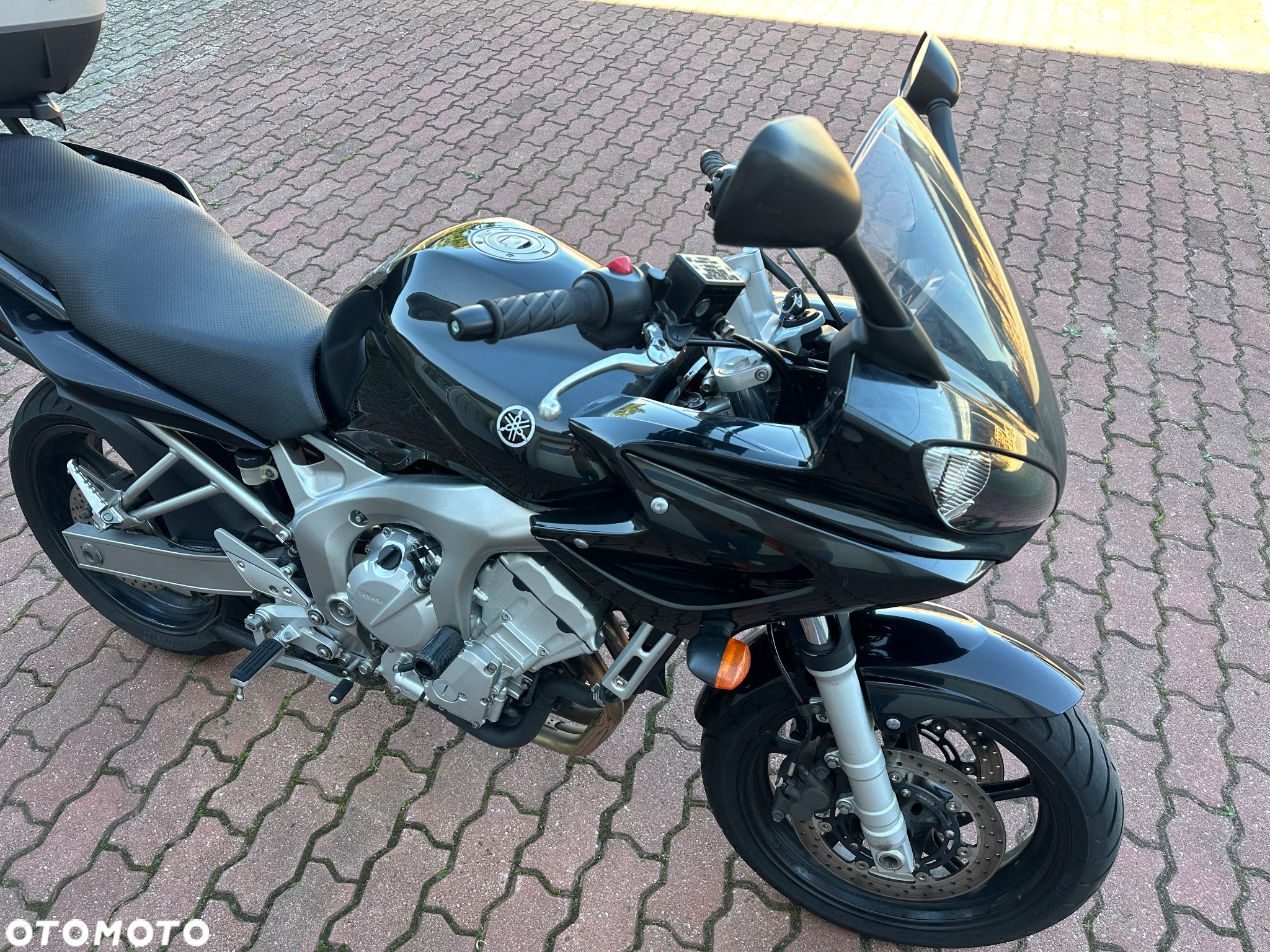 Yamaha FZ6 - 20