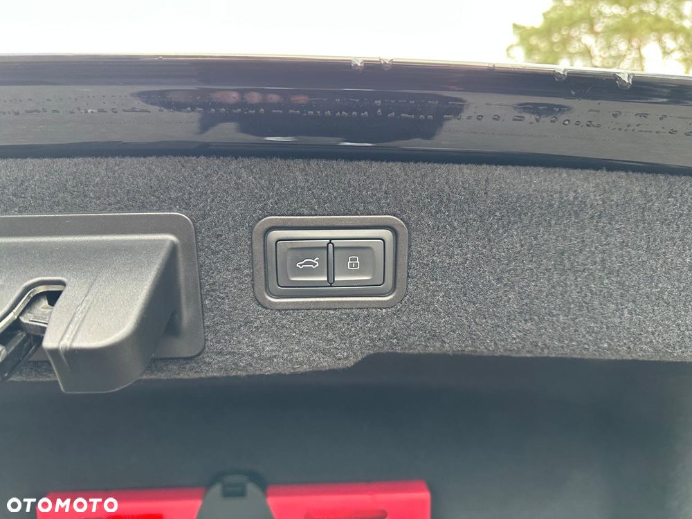 Audi A8 - 22
