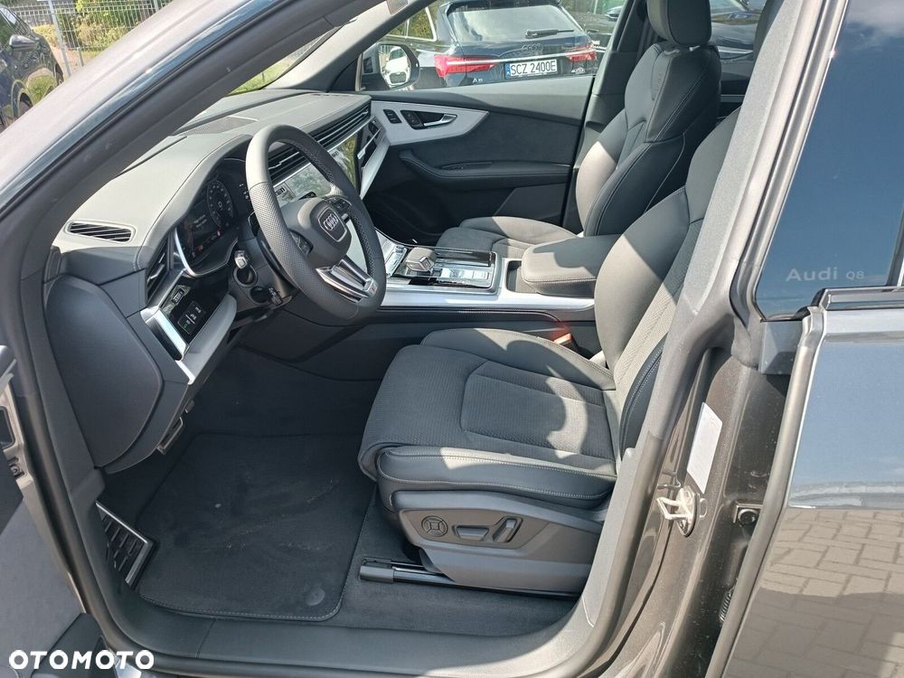 Audi Q8 - 17