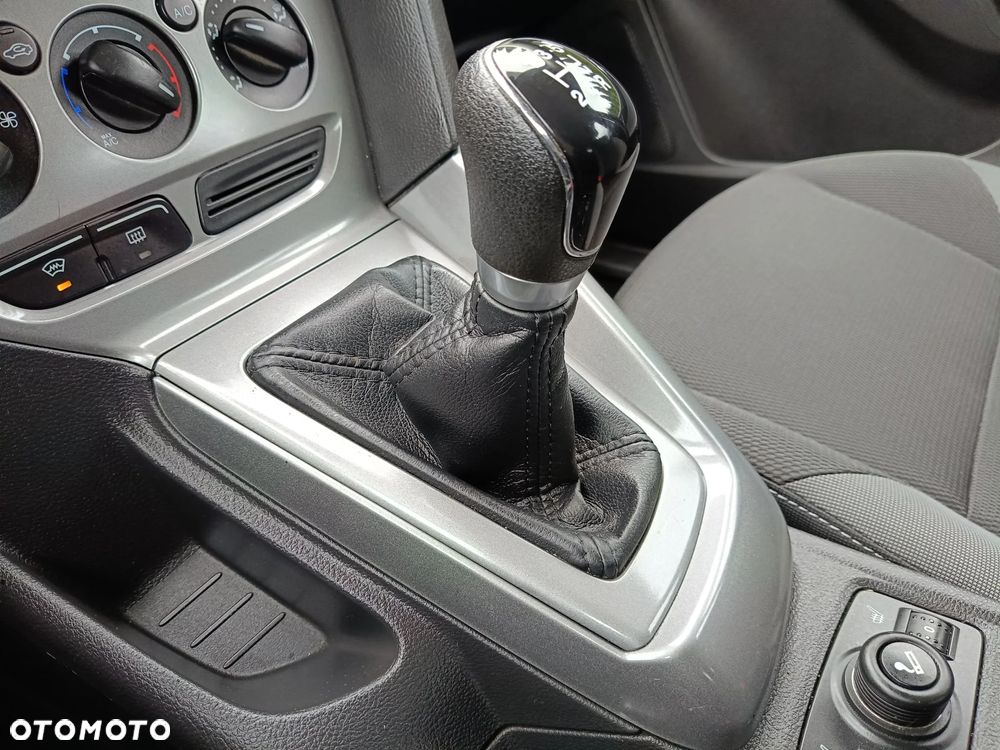 Ford Focus - 17