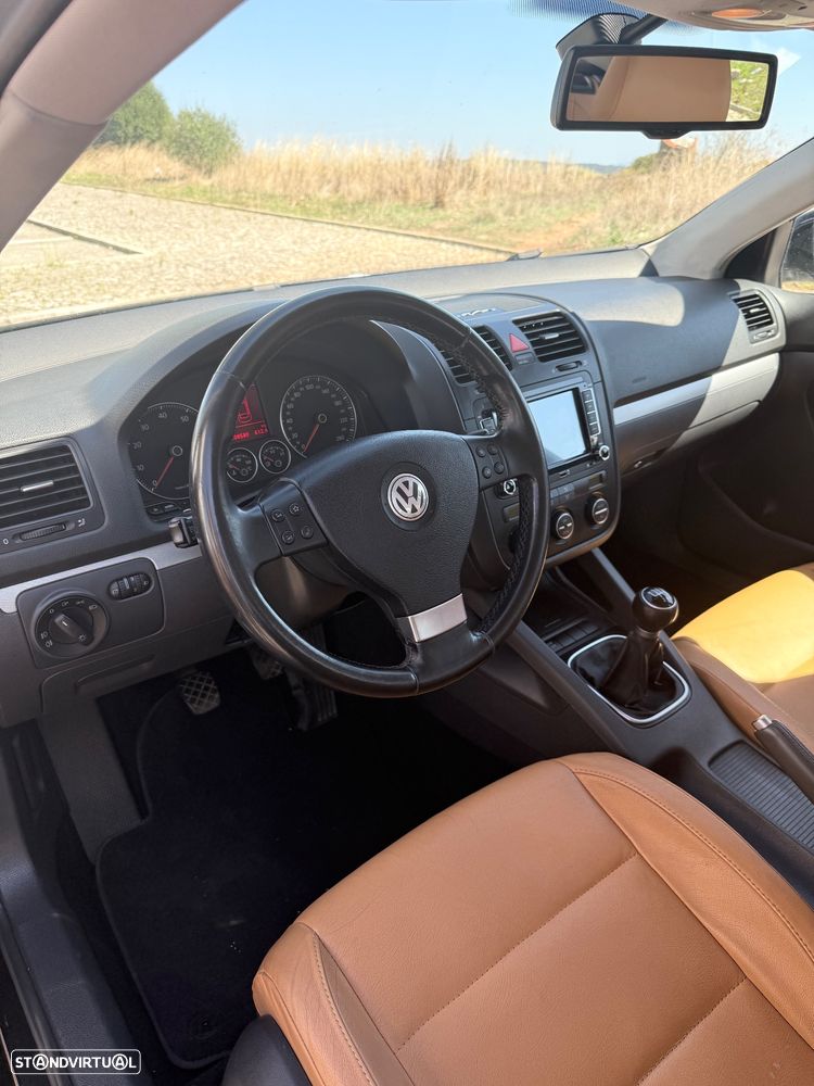 VW Jetta 1.4 TSI Sportline - 8