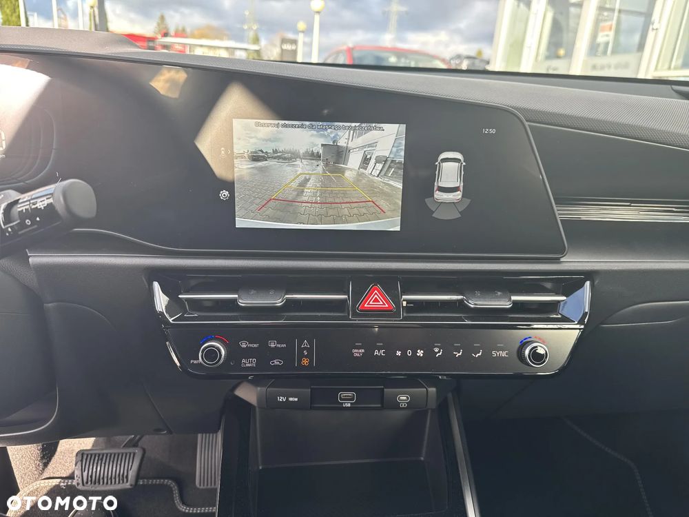 Kia Niro 1.6 GDI Hybrid M - 14