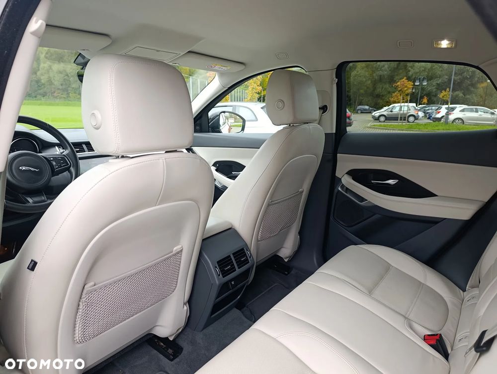 Jaguar E-Pace P200 AWD HSE - 16