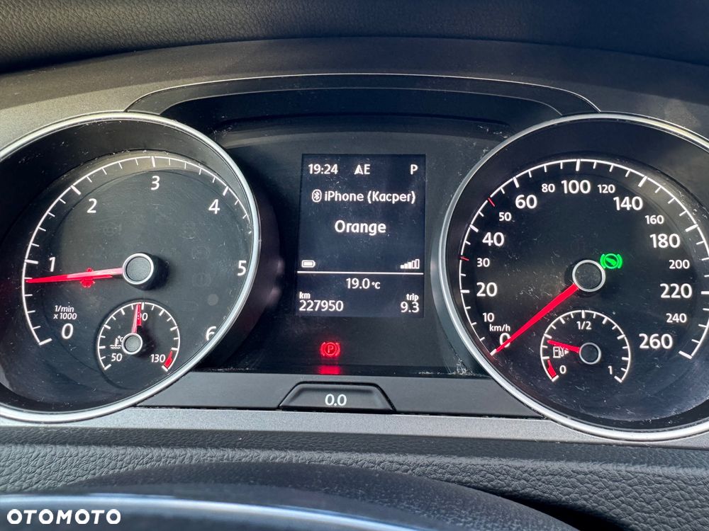 Volkswagen Golf 1.6 TDI Comfortline DSG - 7