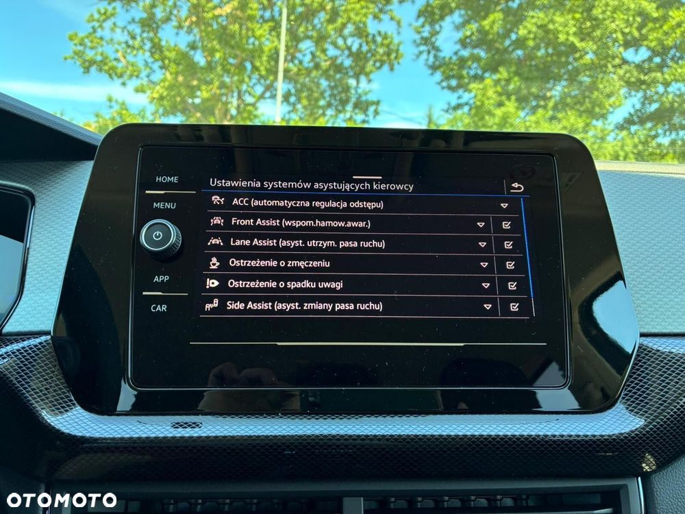 Volkswagen T-Cross - 20