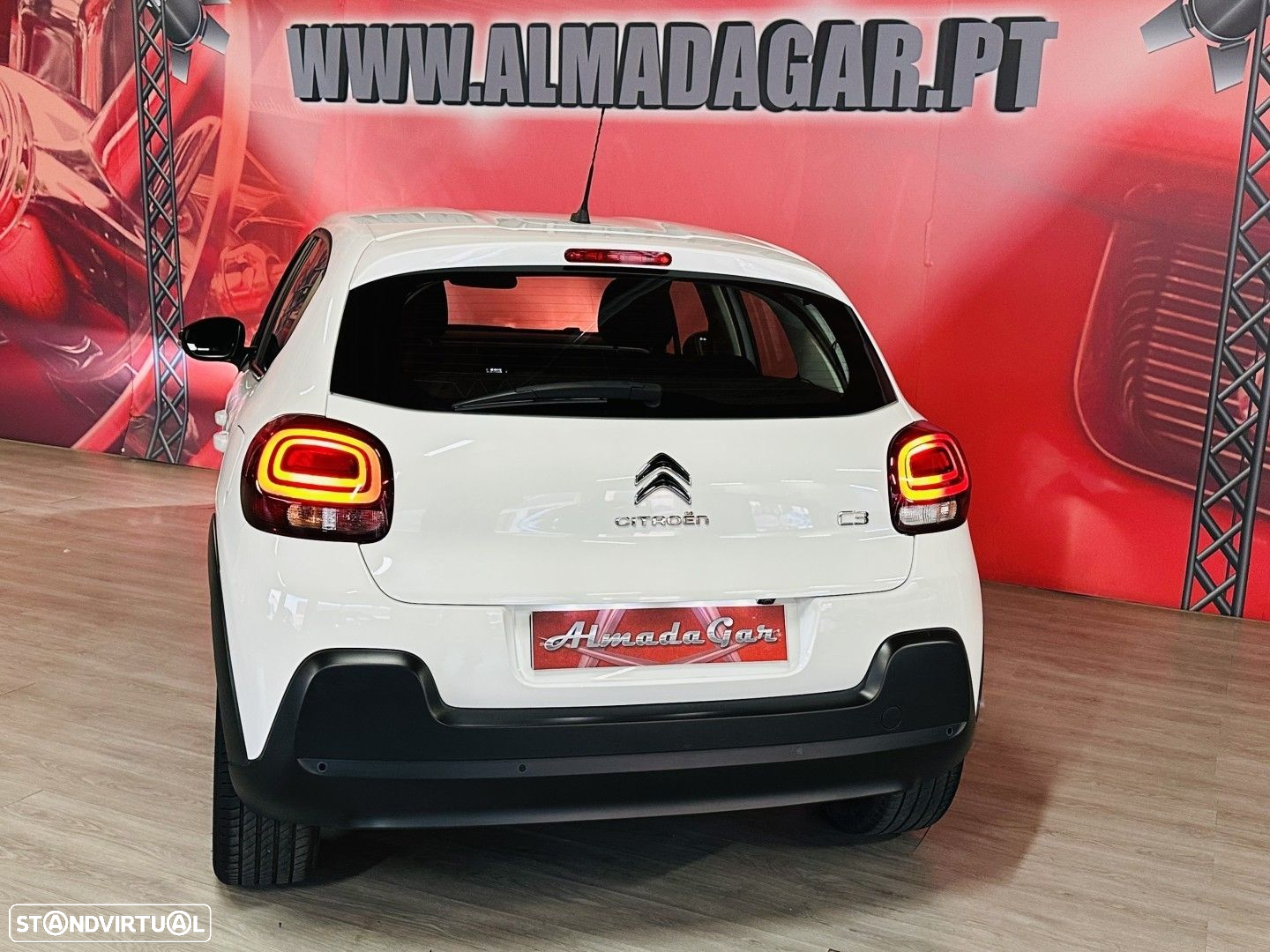 Citroën C3 1.2 PureTech C-Series - 4