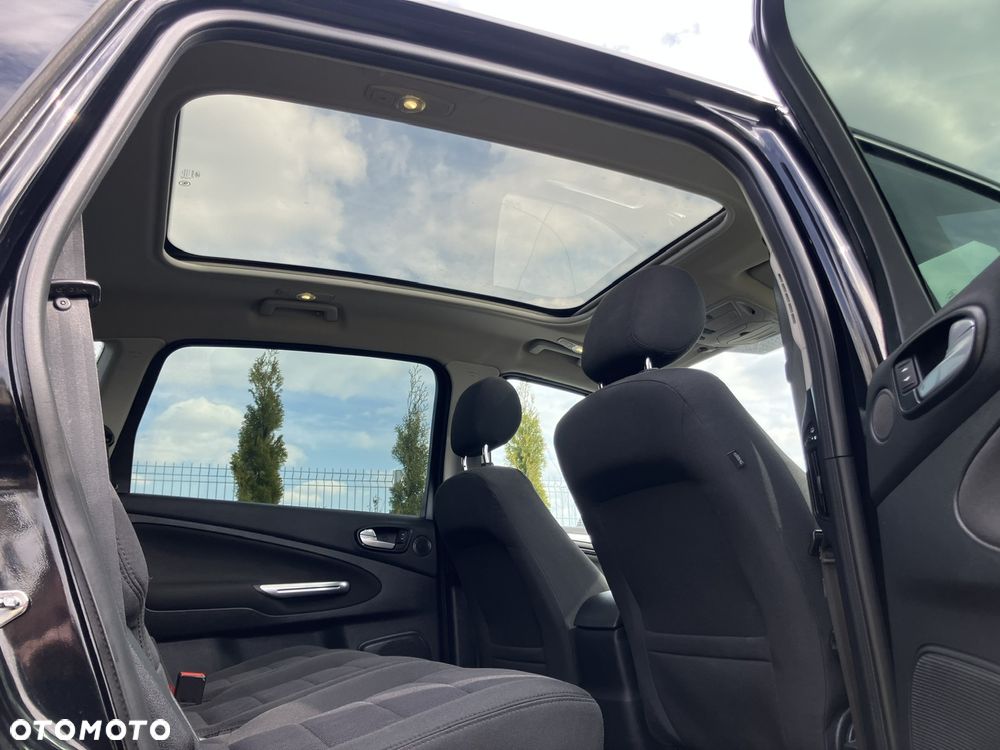 Ford S-Max 2.0 TDCi DPF Titanium - 27