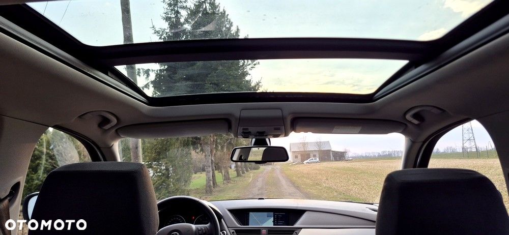 BMW X1 sDrive18d xLine - 20