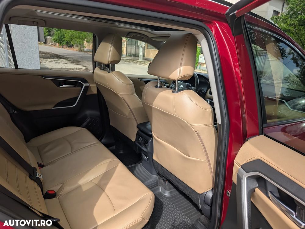 Toyota RAV4 2.5 VVT-iE 4x4 Luxury - 11