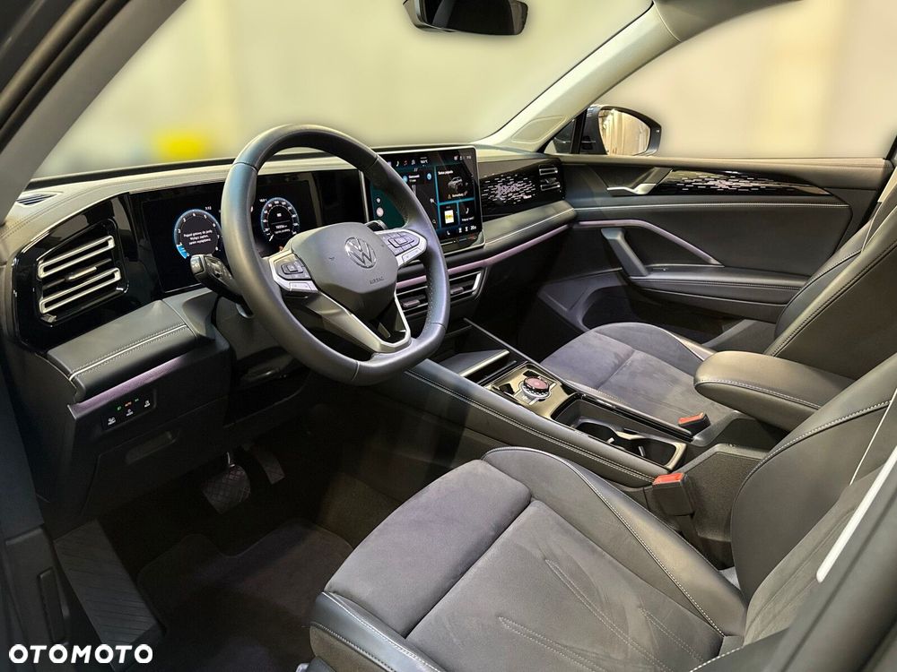 Volkswagen Tiguan 1.5 eTSI Elegance DSG - 11