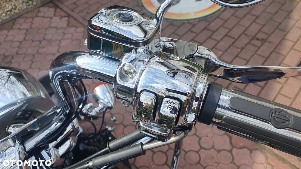 Harley-Davidson Touring Road King - 29