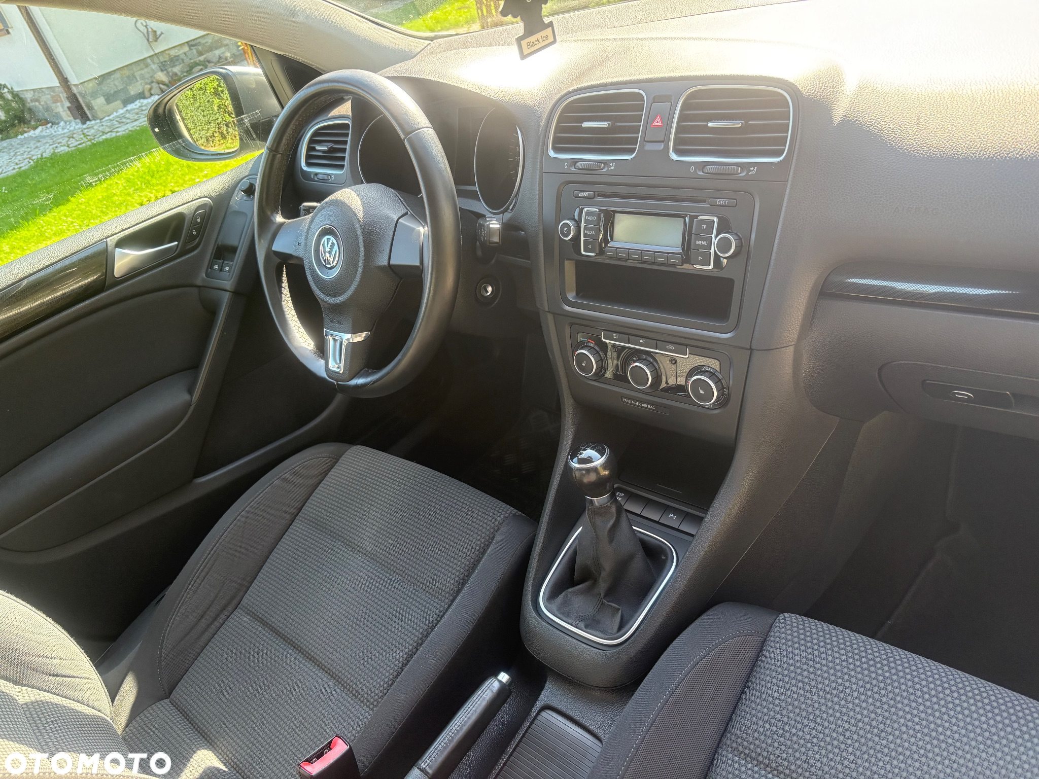 Volkswagen Golf - 9
