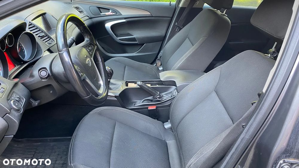 Opel Insignia 2.0 CDTI - 6
