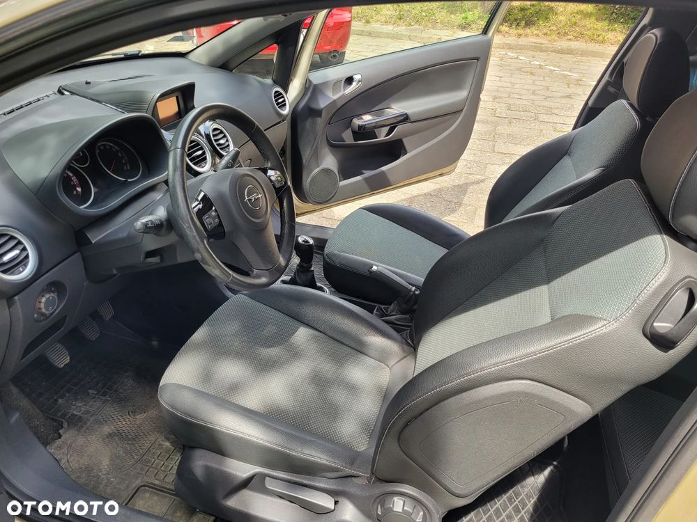Opel Corsa 1.2 16V Innovation 110 Jahre - 7