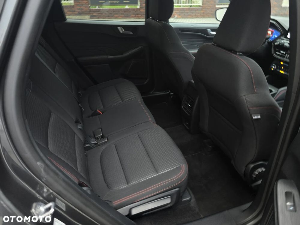 Ford Kuga 2.0 EcoBlue 4x4 ST-LINE - 14