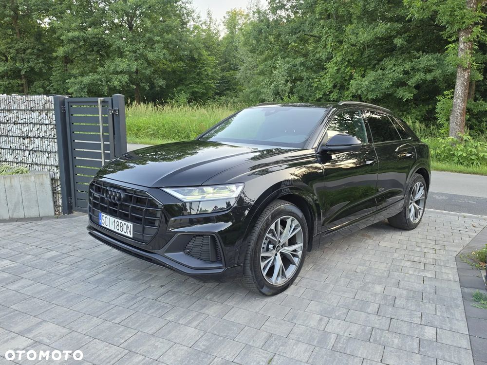 Audi Q8 - 1