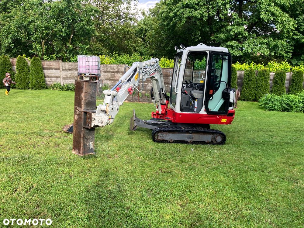 Takeuchi TB225 - 9