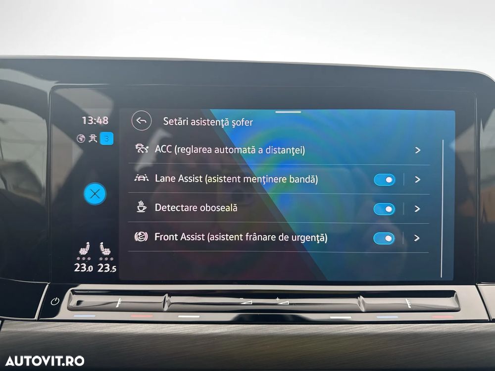 Volkswagen Golf 1.5 TSI ACT Style - 25