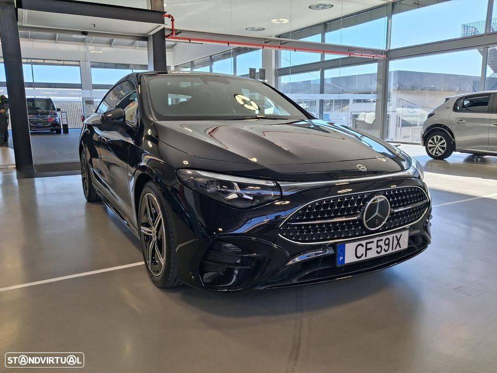 Mercedes-Benz CLA 180 Standard - 4