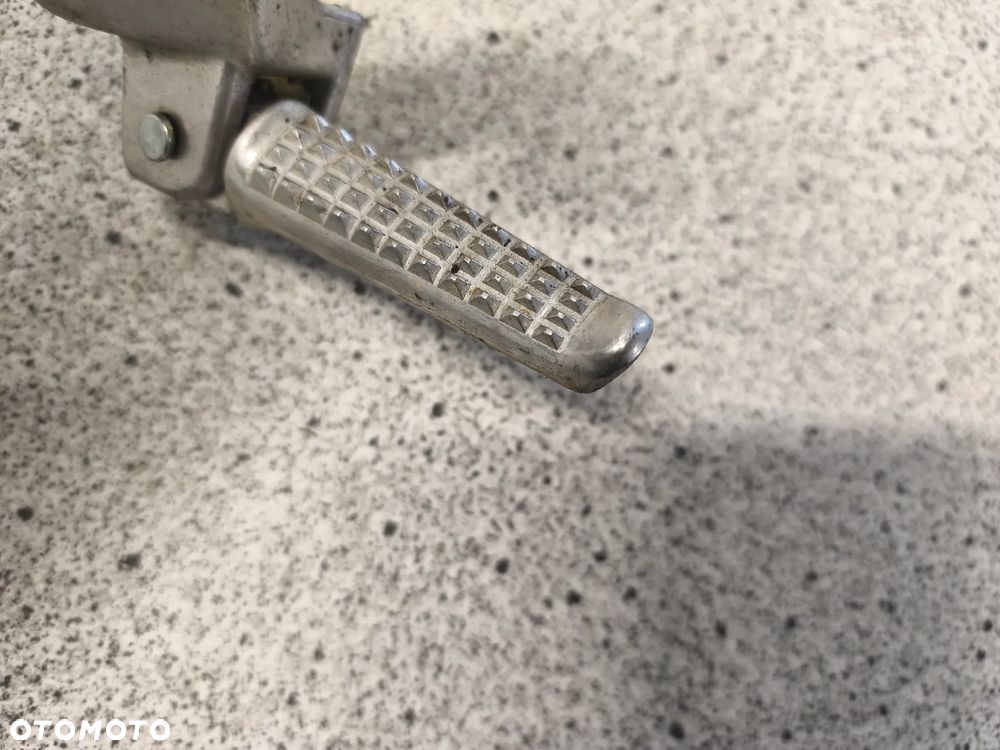 Set lewy tył, podnożek pasażera Honda CBR 900RR CBR900 RR CBR900RR CBR 900 RR - 4