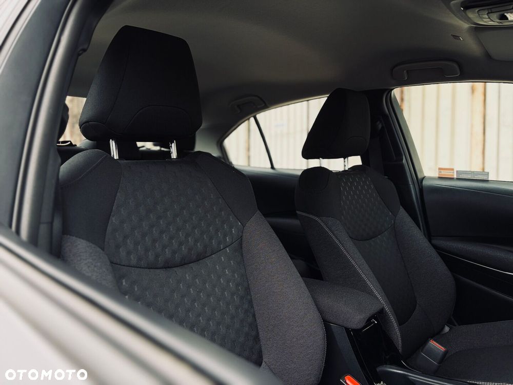 Toyota Corolla 1.8 Hybrid Comfort - 20