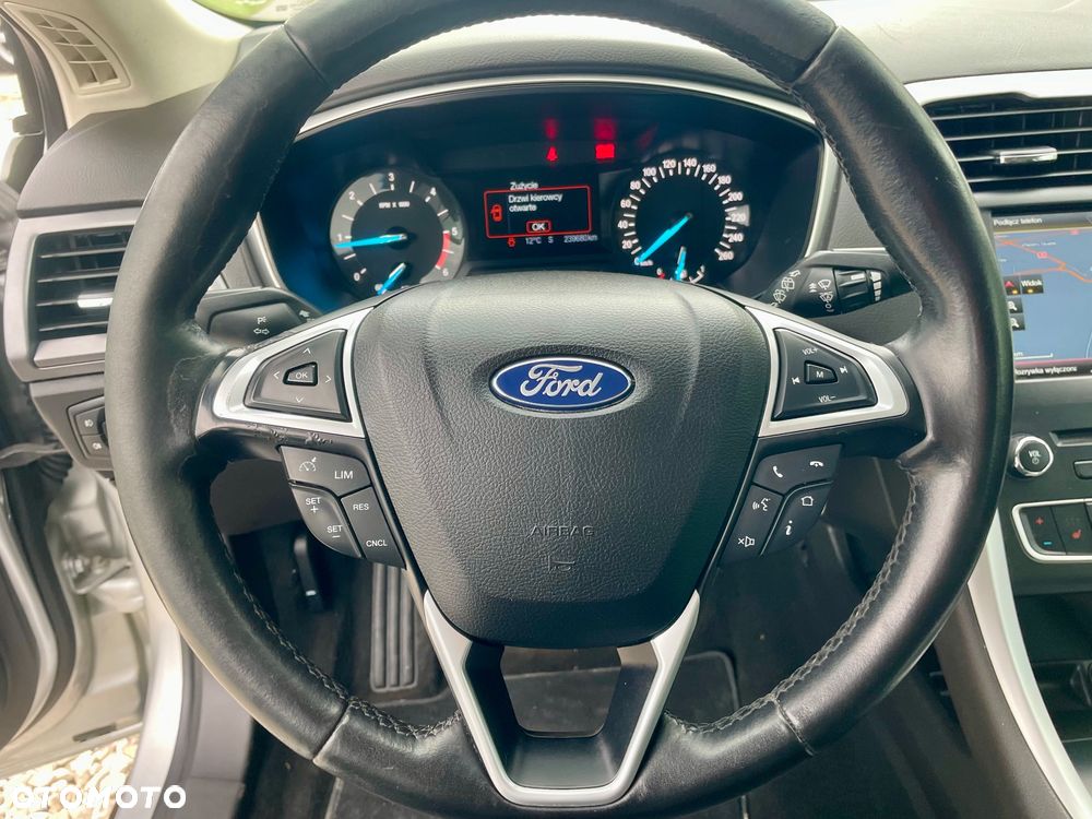 Ford Mondeo 2.0 TDCi STart-Stopp Titanium - 38