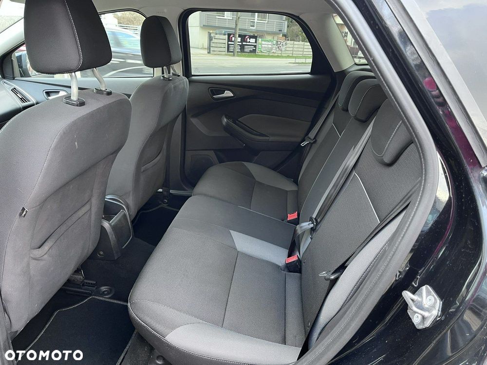 Ford Focus - 26