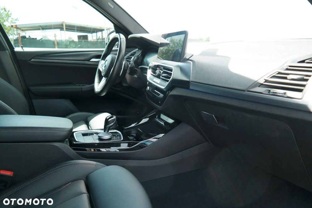 BMW X3 - 11